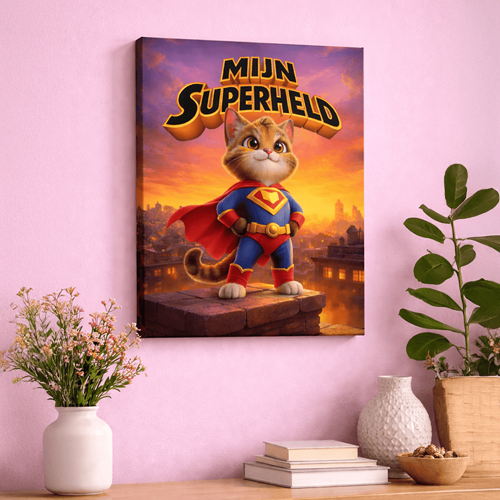 Kattenhoek gepersonaliseerd canvas schilderij van superheld kat aan de muur, unieke kattenfoto verwerkt in heldhaftig kunstwerk