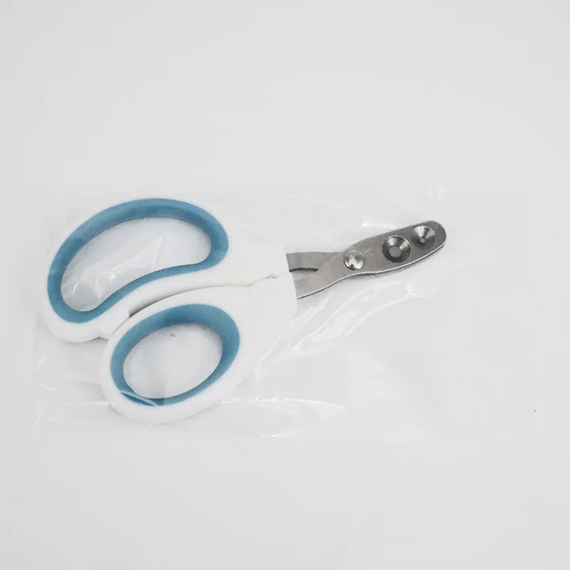 Rood nageltrimmer voor kat en puppy – Kattenhoek

Close-up roestvrijstalen mes Pet Pedicure Nagelknipper – Kattenhoek

Kattenhoek pootverzorging met professionele nagelknipper – Kattenhoek