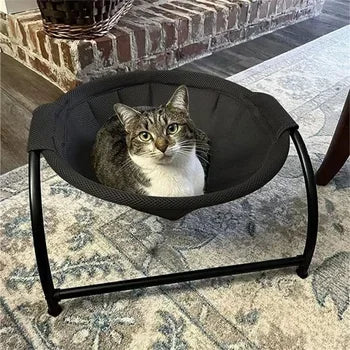 Verhoogde kattenhangmat veilige rustplek kat - Kattenhoek  
Vrijstaand kattenbed WHISKK luxe houten frame - Kattenhoek  

