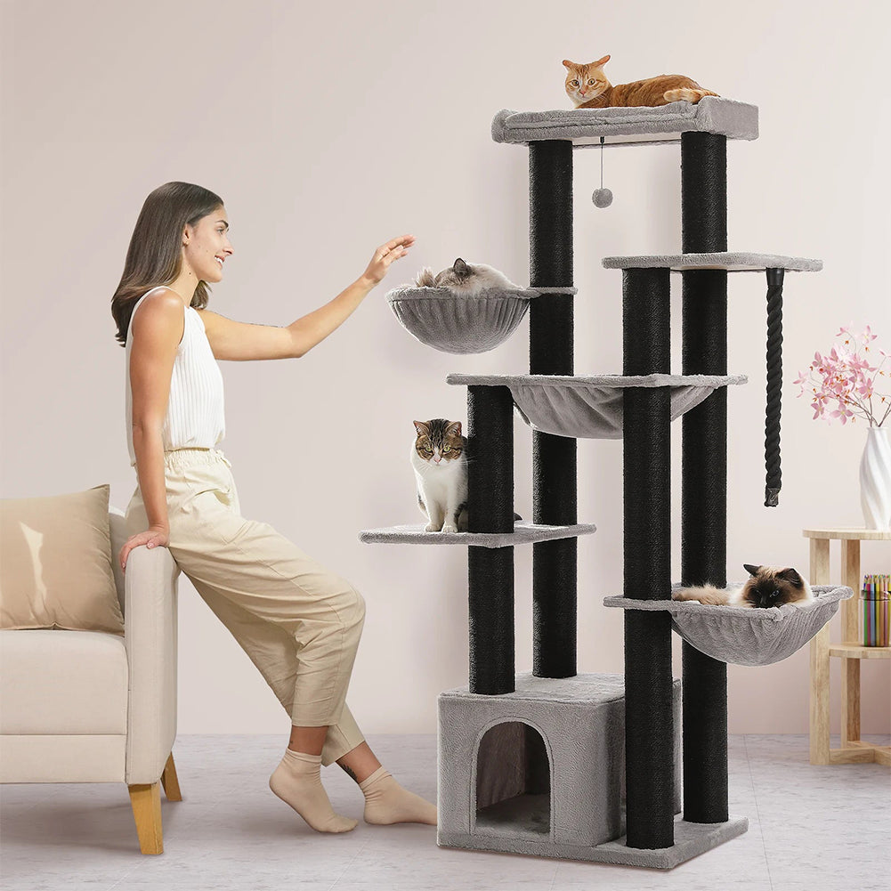 Kattentoren met sisalkrabbalen en rustplateaus – WHISKK bij Kattenhoek